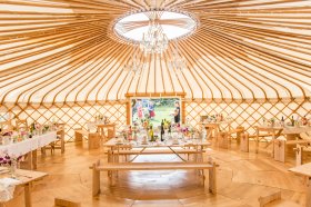 rsz_wedding_yurts_table_layout_for_80_guests